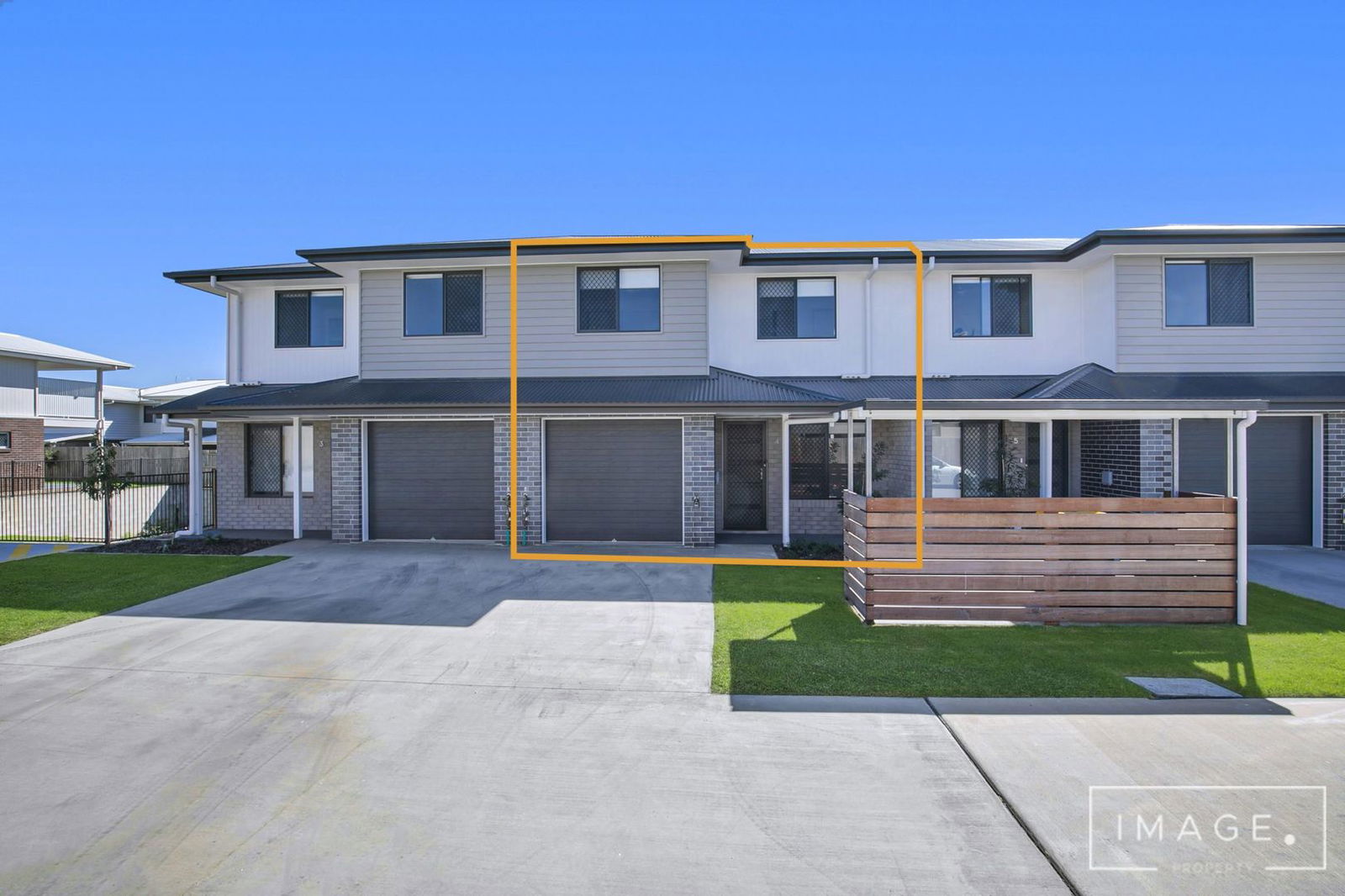 Main listing image for 4/43 Farinazzo St, Richlands  QLD  4077