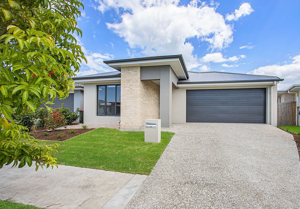 Main listing image for 12 Clearwater St, Newport  QLD  4020