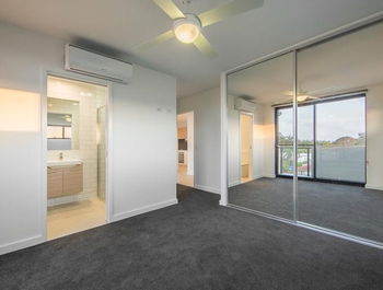 Image 3 for 302/111 Kates Street, Morningside  QLD  4170