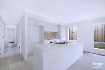 Image 3 for 5 Emma St, Bracken Ridge  QLD  4017