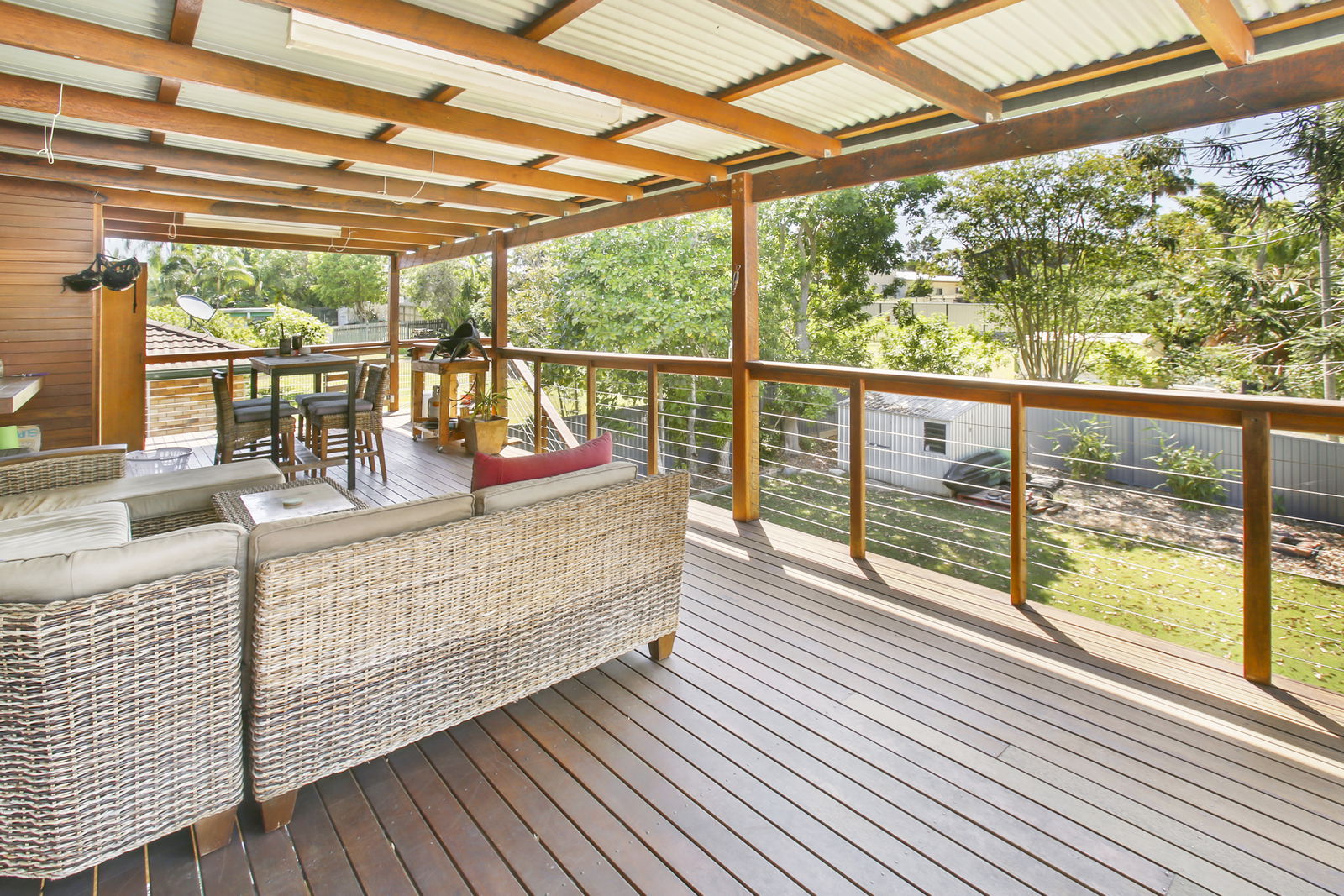 Main listing image for 2/17 Oloway Cres, Alexandra Headland  QLD  4572