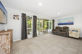 Image 3 for 10 Regent St, Caloundra  QLD  4551