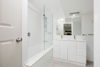 Image 4 for 10 Regent St, Caloundra  QLD  4551