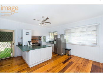 Image 5 for 49 Tranters Ave, Camp Hill  QLD  4152