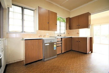 Image 3 for 19 Reid St, Petrie  QLD  4502