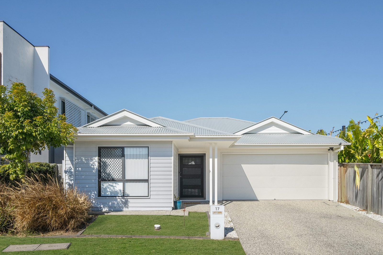 Main listing image for 17 Rani St, Newport  QLD  4020