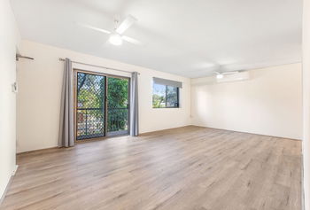 Image 4 for 2/35 Hawthorne St, Woody Point  QLD  4019
