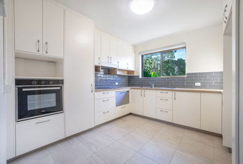 Image 3 for 2/35 Hawthorne St, Woody Point  QLD  4019