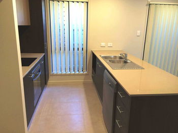 Image 3 for 5 Arrowsmith Cres, Ormeau Hills  QLD  4208