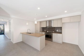 Image 3 for 1/24 Cambridge Way, Ripley  QLD  4306