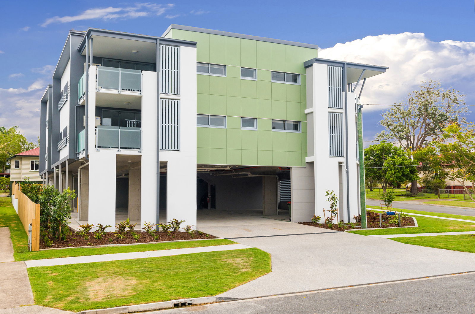 Main listing image for 5/28 Northcliffe St, Murarrie  QLD  4172