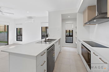 Image 6 for 116 Danbulla St, South Ripley  QLD  4306
