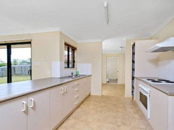 Image 3 for 13 Macarthy Rd, Marsden  QLD  4132