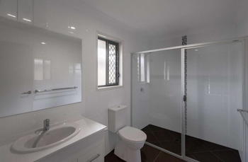 Image 4 for 26 Evelyn Rd, Wynnum West  QLD  4178