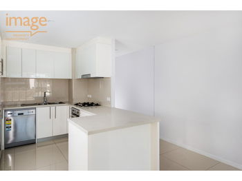 Image 3 for 10/42 Sanders St, Upper Mount Gravatt  QLD  4122
