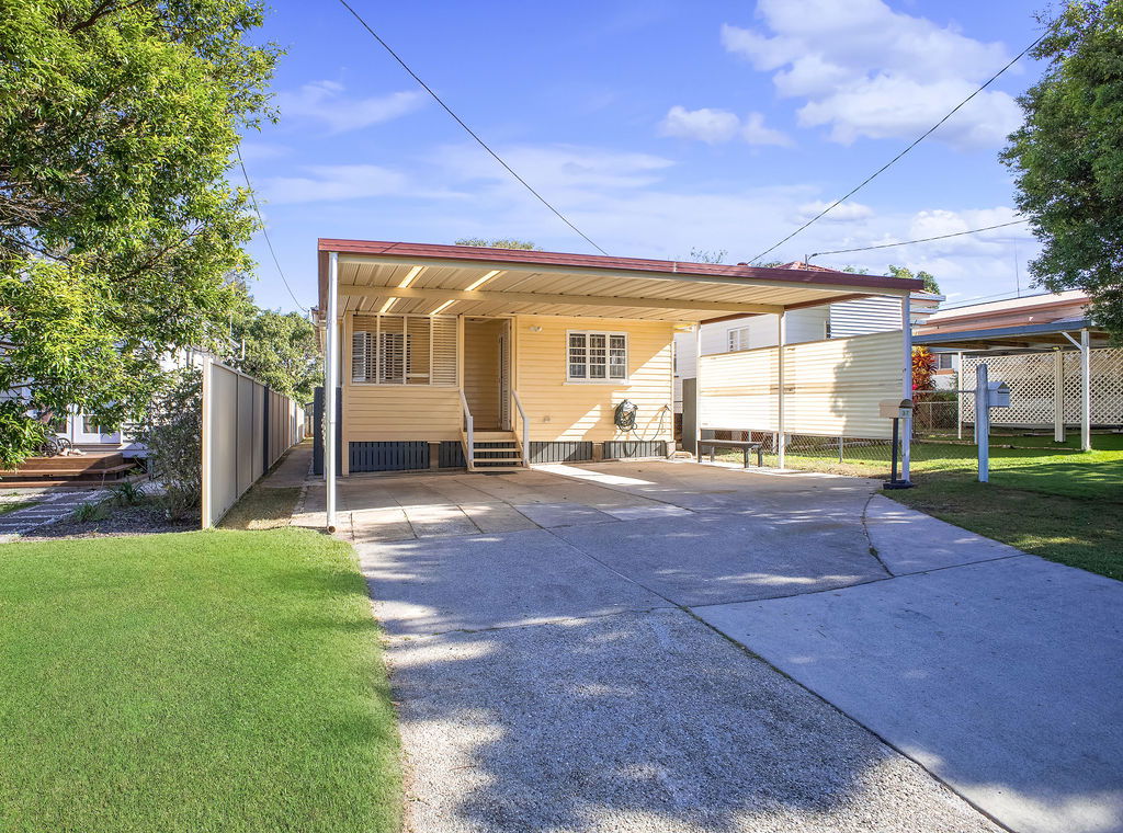 Main listing image for 37 Bradfield St, Brighton  QLD  4017