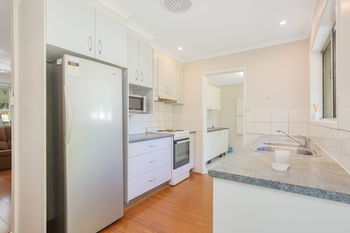 Image 3 for 6 Edgeware Dr, Rochedale South  QLD  4123