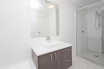 Image 5 for 1/17 John Storey Court, Park Ridge  QLD  4125