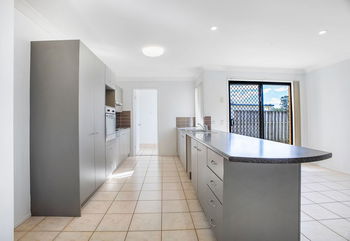 Image 4 for 8 Christopher Pl, Morayfield  QLD  4506