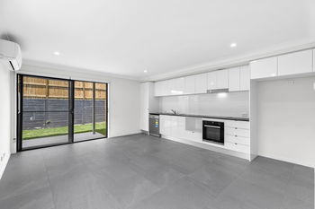 Image 4 for 2/7 Ratnam Rd, Redbank Plains  QLD  4301