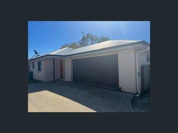 Image 3 for 1/27A Walsh St, Newtown  QLD  4305