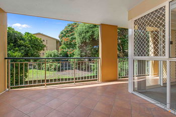 Image 4 for 1/26 Beatrice St, Taringa  QLD  4068