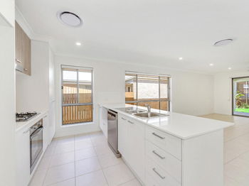 Image 5 for 47 Harvey Circuit, Griffin  QLD  4503
