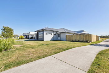 Image 3 for 2 Prudence Pl, Meridan Plains  QLD  4551