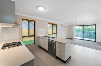 Image 6 for 60 The Avenue, Heathwood  QLD  4110