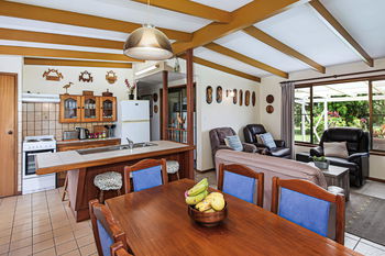 Image 5 for 469 Bells Creek Rd, Bells Creek  QLD  4551