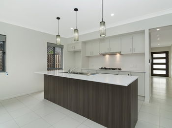 Image 3 for 5 Springwater St, Thornlands  QLD  4164