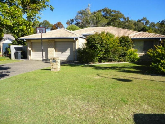 Main listing image for 8 Hereford Cres, Carindale  QLD  4152