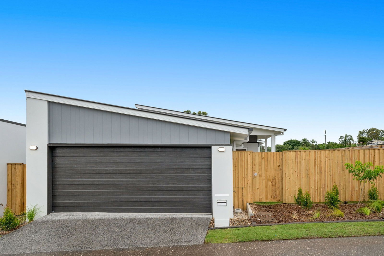 Main listing image for 17 Merry La, Morayfield  QLD  4506