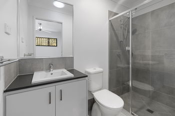 Image 5 for 1/12 Brooklyn Cl, Park Ridge  QLD  4125