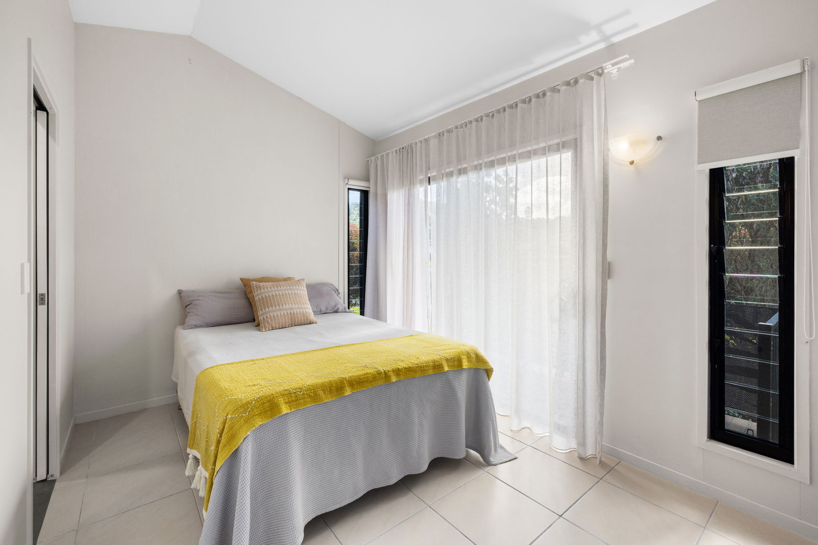 Main listing image for 2 Kaira Ln, Currumbin Valley  QLD  4223