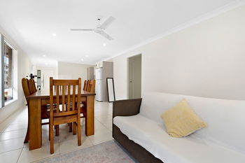 Image 5 for 5 Larcom Crescent, Redbank Plains  QLD  4301