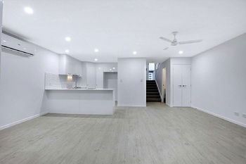 Image 3 for 18/29-31 Henderson Road, Everton Hills  QLD  4053