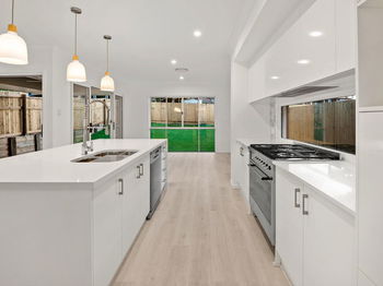 Image 3 for 32 Fisher St, Manly  QLD  4179