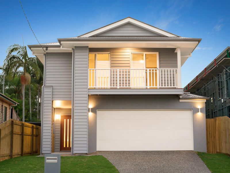 Main listing image for 32 Fisher St, Manly  QLD  4179