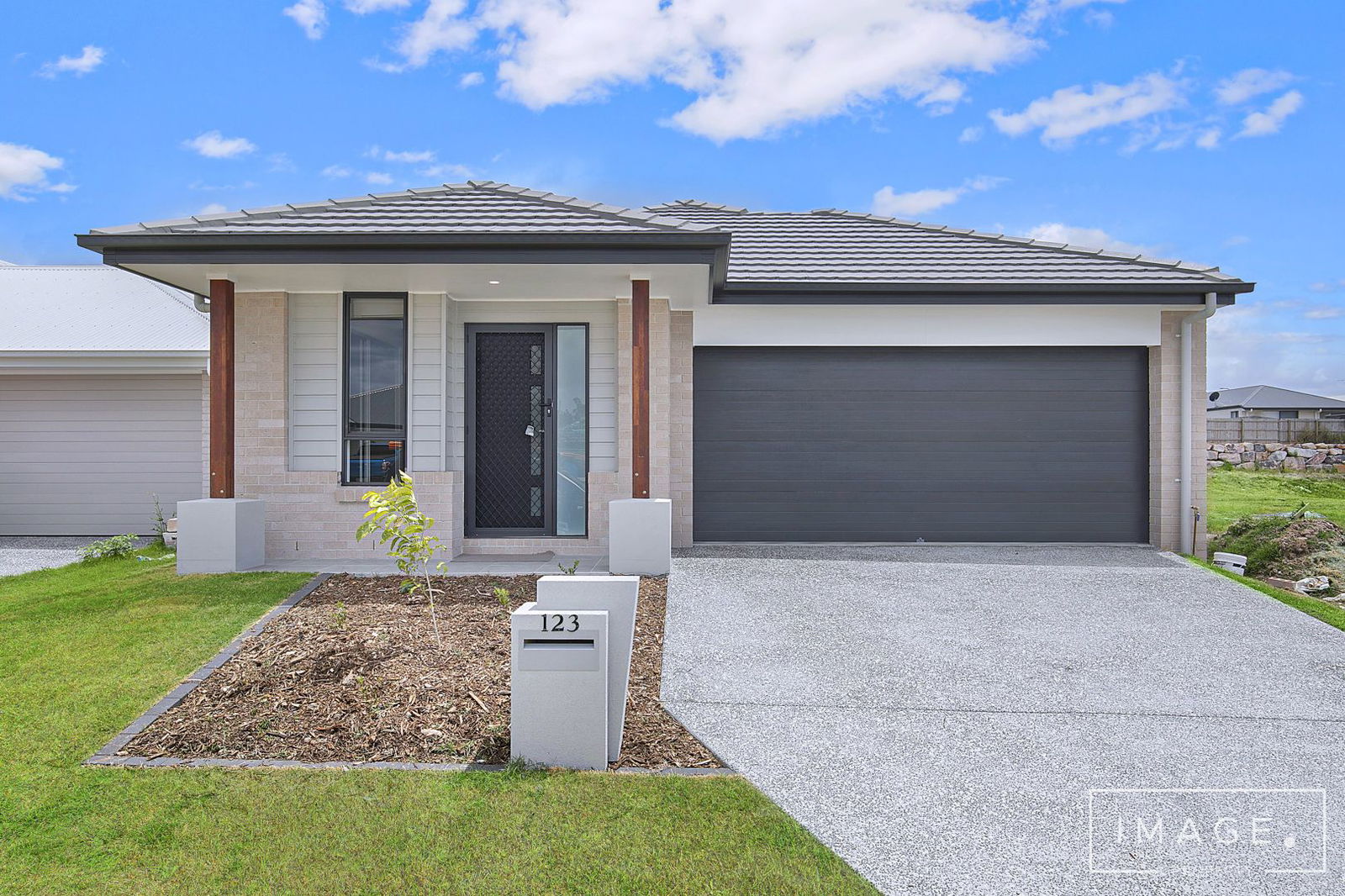 Main listing image for 123 Mercy Cct, Park Ridge  QLD  4125