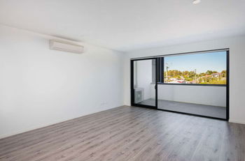 Image 4 for 204/57 Ludwick St, Cannon Hill  QLD  4170