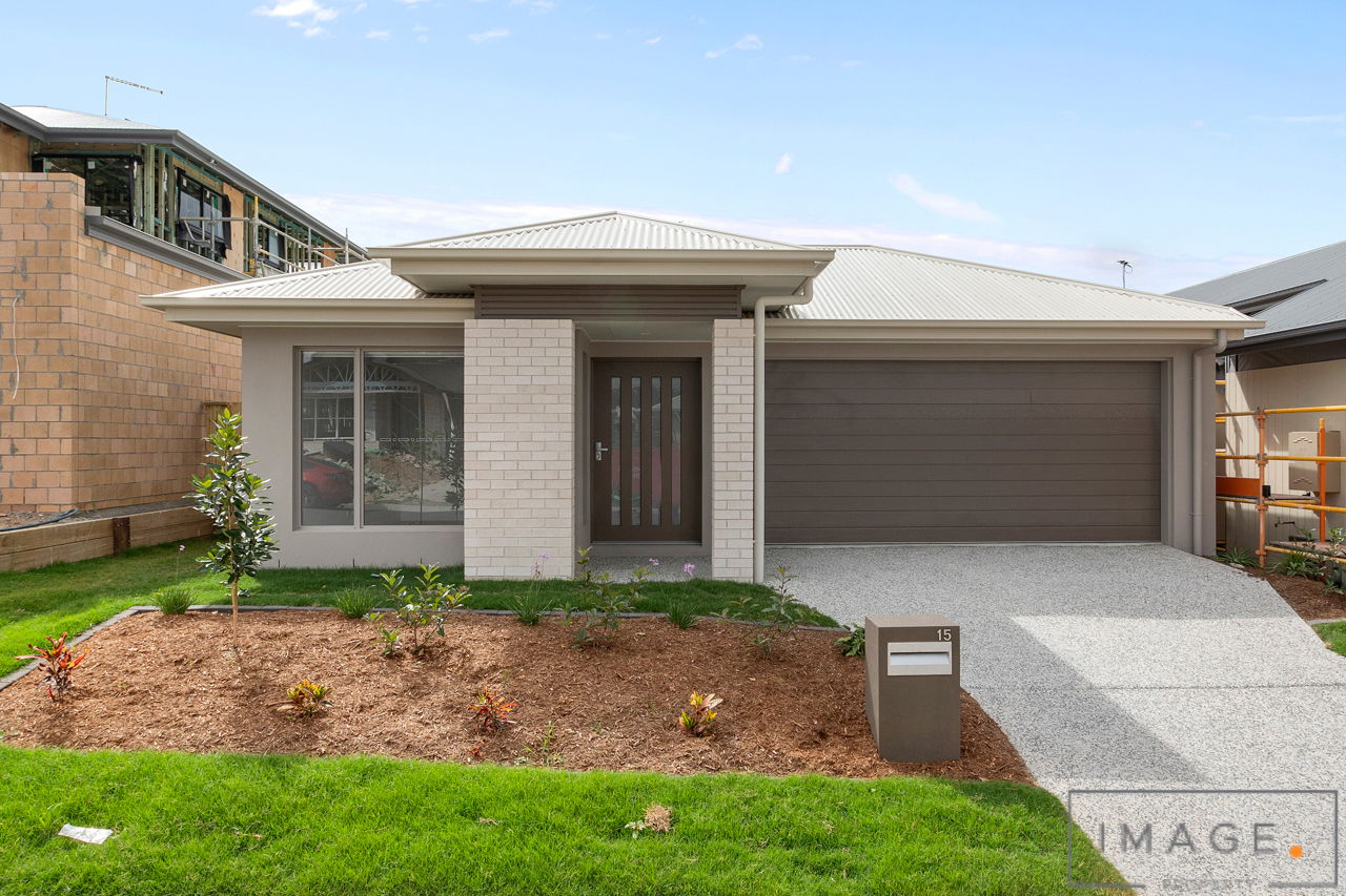 Main listing image for 15 Hunt St, White Rock  QLD  4306