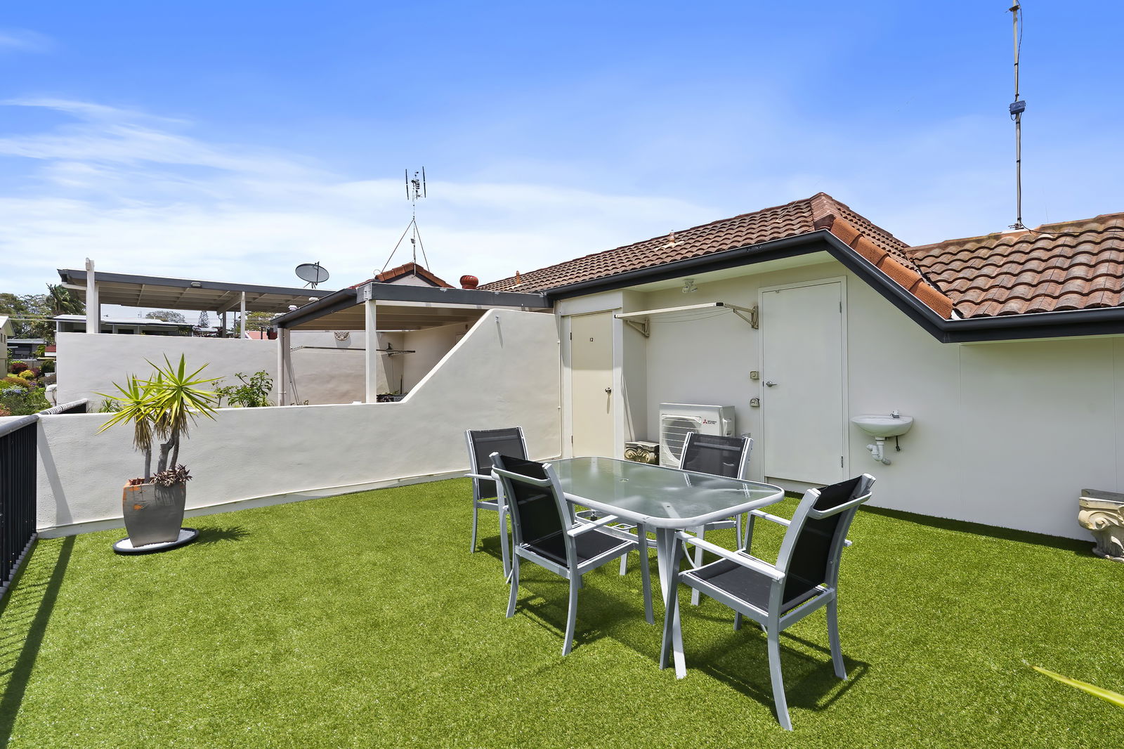 Main listing image for 12/12-14 Lindsay St, Alexandra Headland  QLD  4572