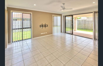 Image 5 for 5 Pebbles Ct, Berrinba  QLD  4117