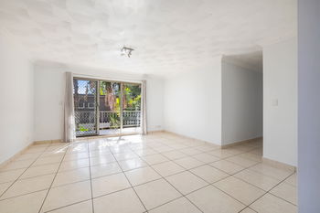 Image 5 for 2/39 Wooloowin Ave, Wooloowin  QLD  4030