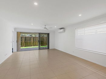Image 3 for 40 Chambers Ridge Blvd, Park Ridge  QLD  4125