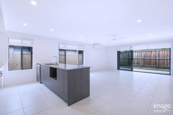 Image 3 for 60 Chambers Ridge Blvd, Park Ridge  QLD  4125