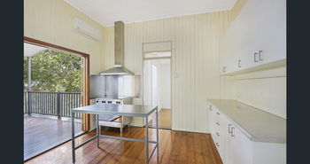 Image 4 for 36 Lockhart St, Woolloongabba  QLD  4102