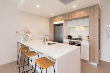 Image 4 for 4310/18 Parkside Cir, Hamilton  QLD  4007