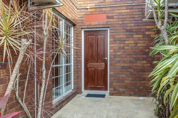 Image 5 for 2/9 Seaview Parade, Deception Bay  QLD  4508